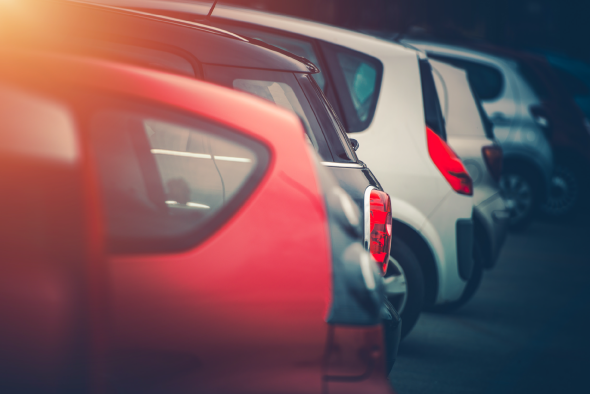 row-of-5-parked-cars-to-choose-from